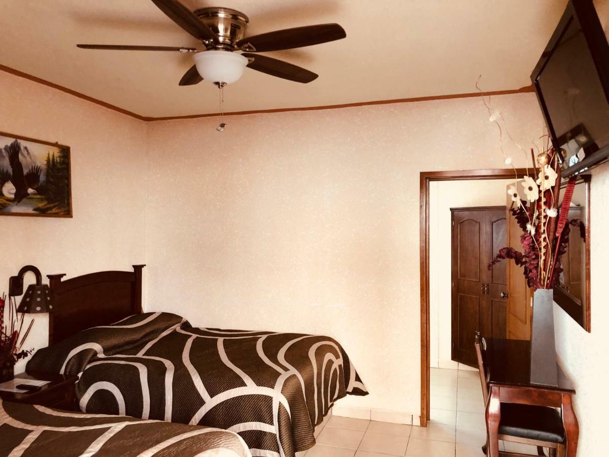 Hotel Posada San Jorge Бернал Екстериор снимка